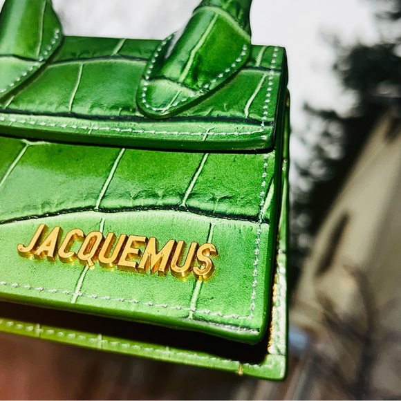 Jacquemus: Mini Croc Green Bag with Crossbody Strap - Picture 16 of 16